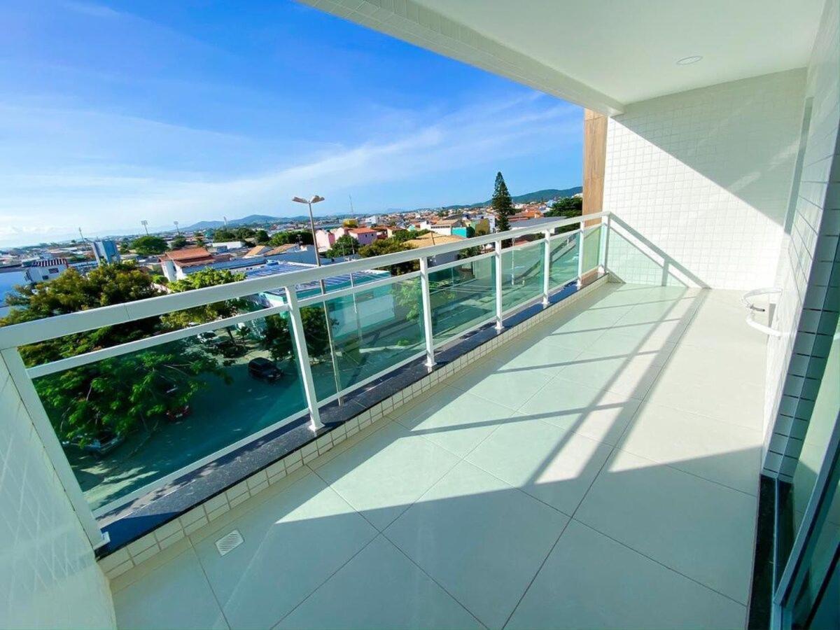 Apartamento Novíssimo e Arejado com Localização Estratégica - 203 Cabo Frío Exterior foto
